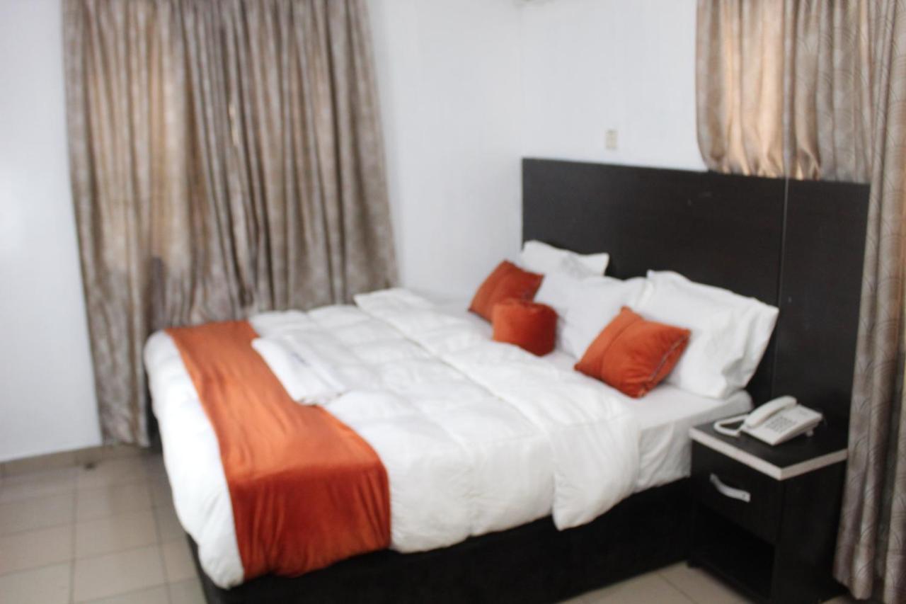 Blue Moon Hotels Victoria Island لاغوس المظهر الخارجي الصورة