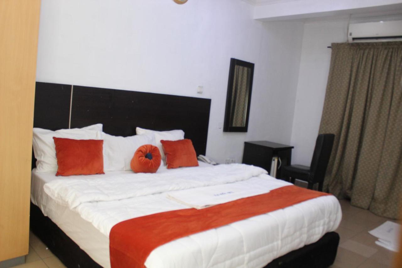 Blue Moon Hotels Victoria Island لاغوس المظهر الخارجي الصورة