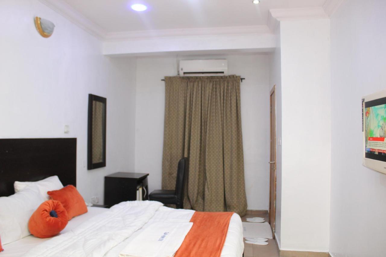 Blue Moon Hotels Victoria Island لاغوس المظهر الخارجي الصورة