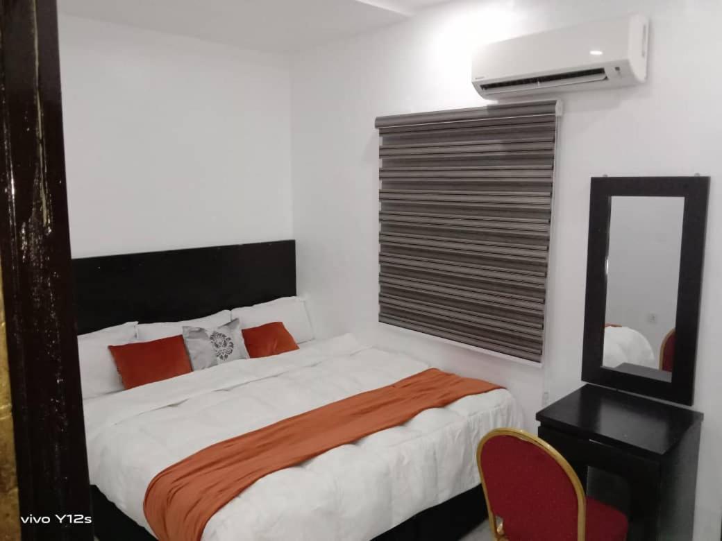 Blue Moon Hotels Victoria Island لاغوس المظهر الخارجي الصورة