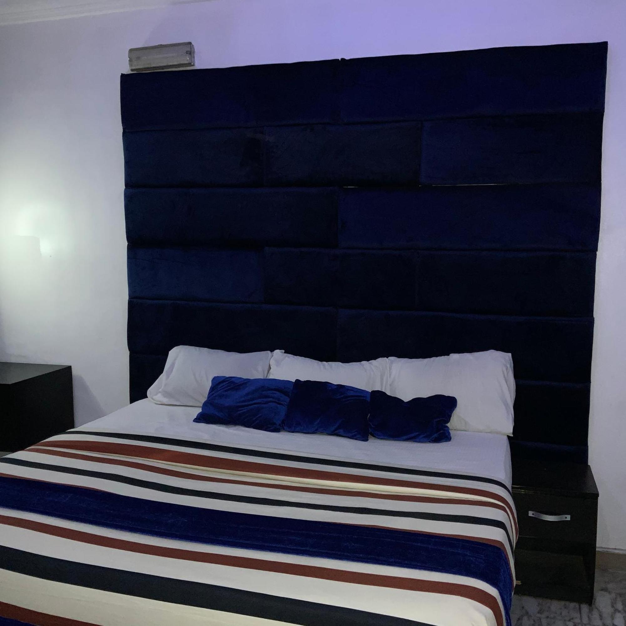 Blue Moon Hotels Victoria Island لاغوس المظهر الخارجي الصورة